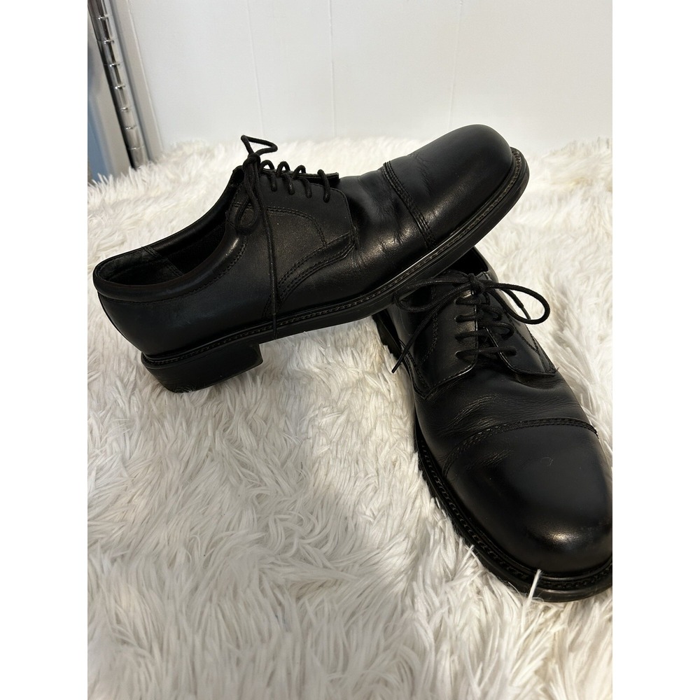 Hunters‎ Bay mens dress shoes 10.5 . Black Great preowned condition.